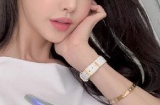 阿克苏全国在线兼职女伴游联系人(富婆中介2717281818)