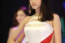 阿克苏成都特大模特兼职**(成都服拆模特兼职是实的吗)