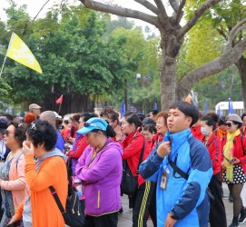 阿克苏私人伴游是什么 杭州一女大学生出租自己做陪游 每天收费千元