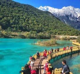 阿克苏云南旅游攻略(云南旅游攻略必去景点顺序)