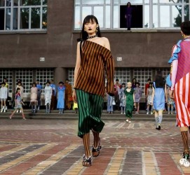 阿克苏广西民族大学兼职模特李琳(2022年即将升为公办的大学)