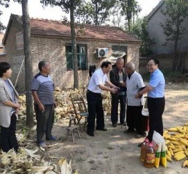 阿克苏关于宋叔带老伴游中国的信息