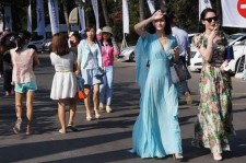 阿克苏上海商务伴游男雇用(上海雇用高端伴游一天20万)