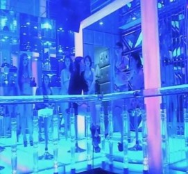 阿克苏上海伴游 [视频]曝伴游行业内幕：白天陪玩晚上陪睡