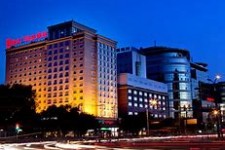 阿克苏酒店商务伴游雇用(北京伴游雇用90万月薪)