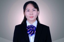 阿克苏商务伴游招聘 微信群里应聘日薪2万“商务伴游” ，女孩人财两失！