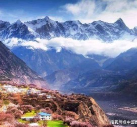 阿克苏旅游地点(旅游地点与地理关系)