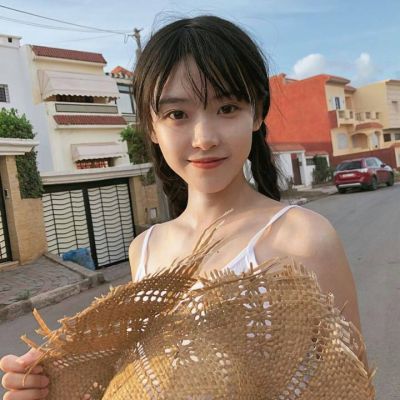 阿克苏伴游女生李梓萱的资料