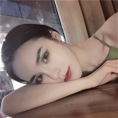 阿克苏伴游女生王梓萱资料
