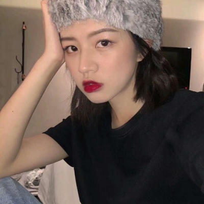 阿克苏伴游女生陈思瑶的资料