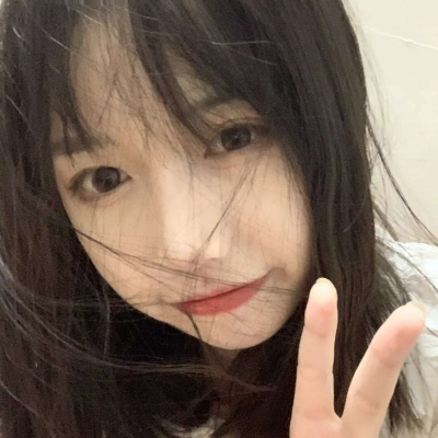 阿克苏伴游女生刘雨薇的资料