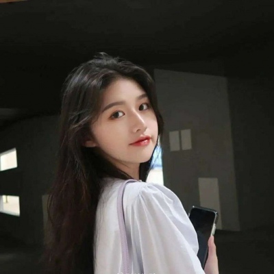 阿克苏伴游女生赵青瑜的资料