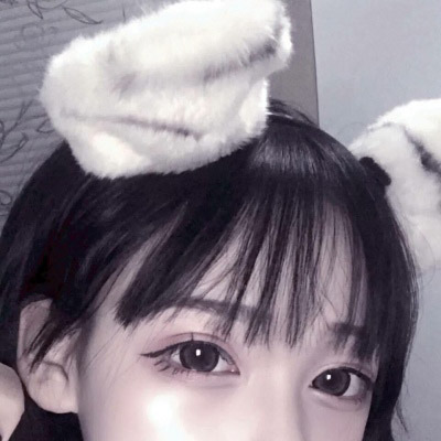 阿克苏伴游女生王诗涵的资料
