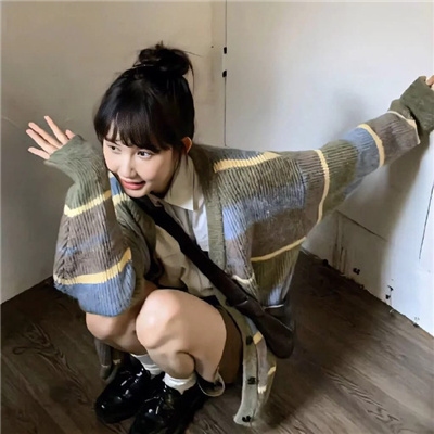 阿克苏伴游女生方镜月的资料