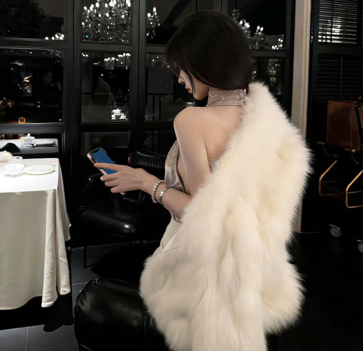 阿克苏伴游女生月见的资料