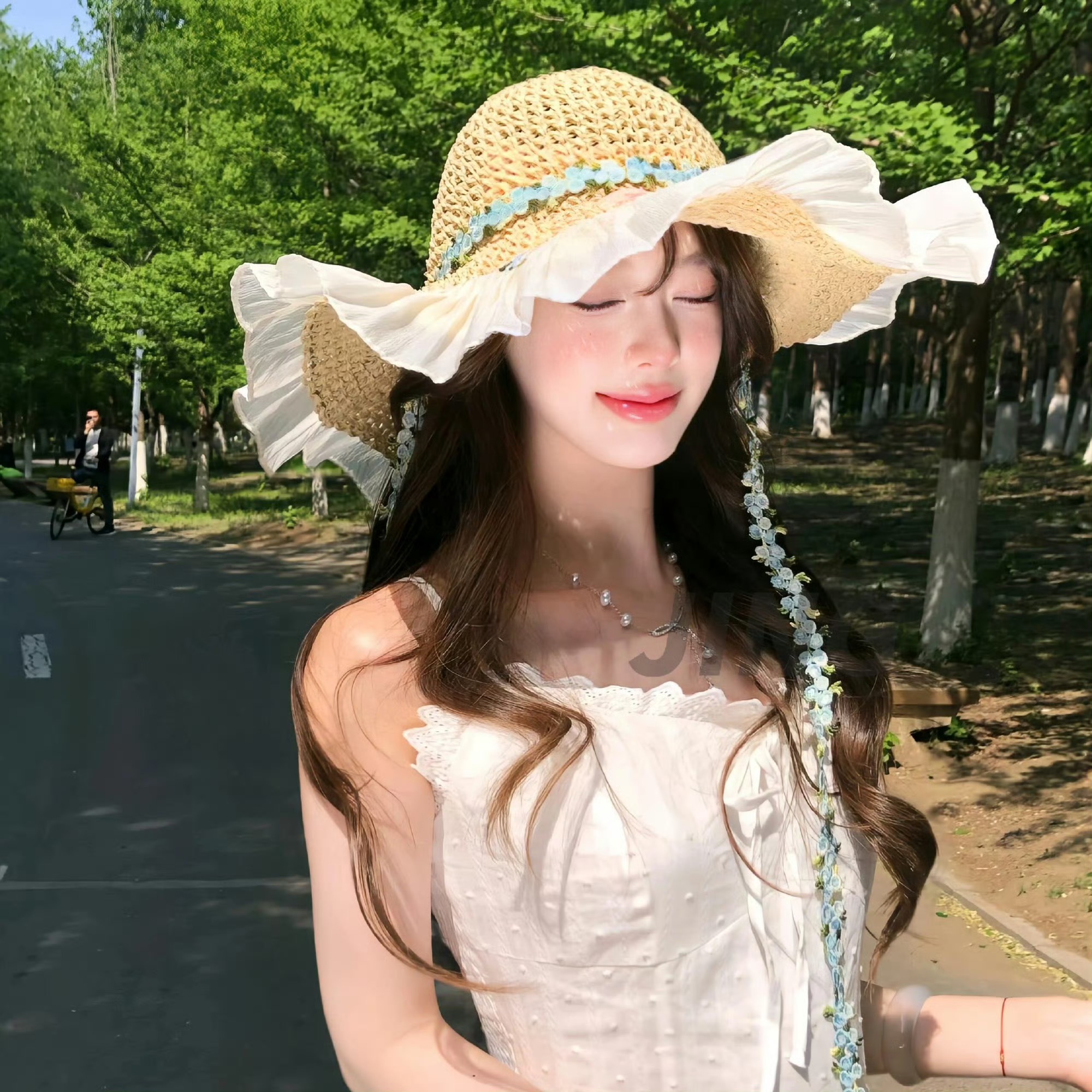 阿克苏伴游女生许曼姿的资料