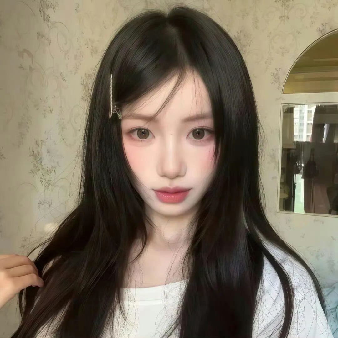 阿克苏伴游女生雨桐的资料