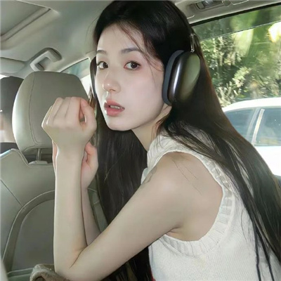 阿克苏伴游女生错河的资料