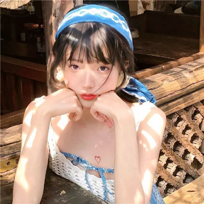 阿克苏伴游女生淡偲的资料