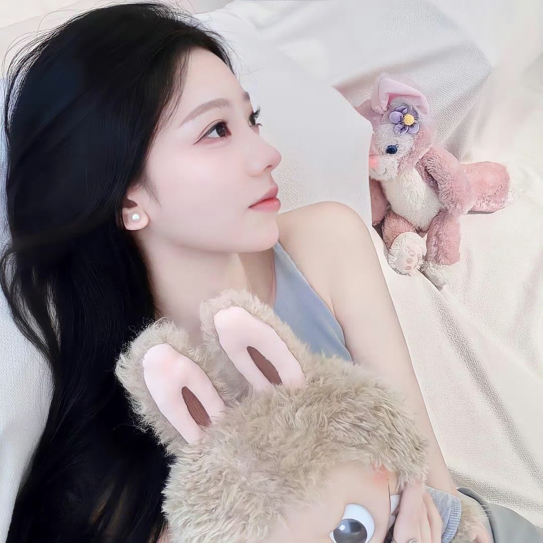 阿克苏伴游女生林雾眠的资料