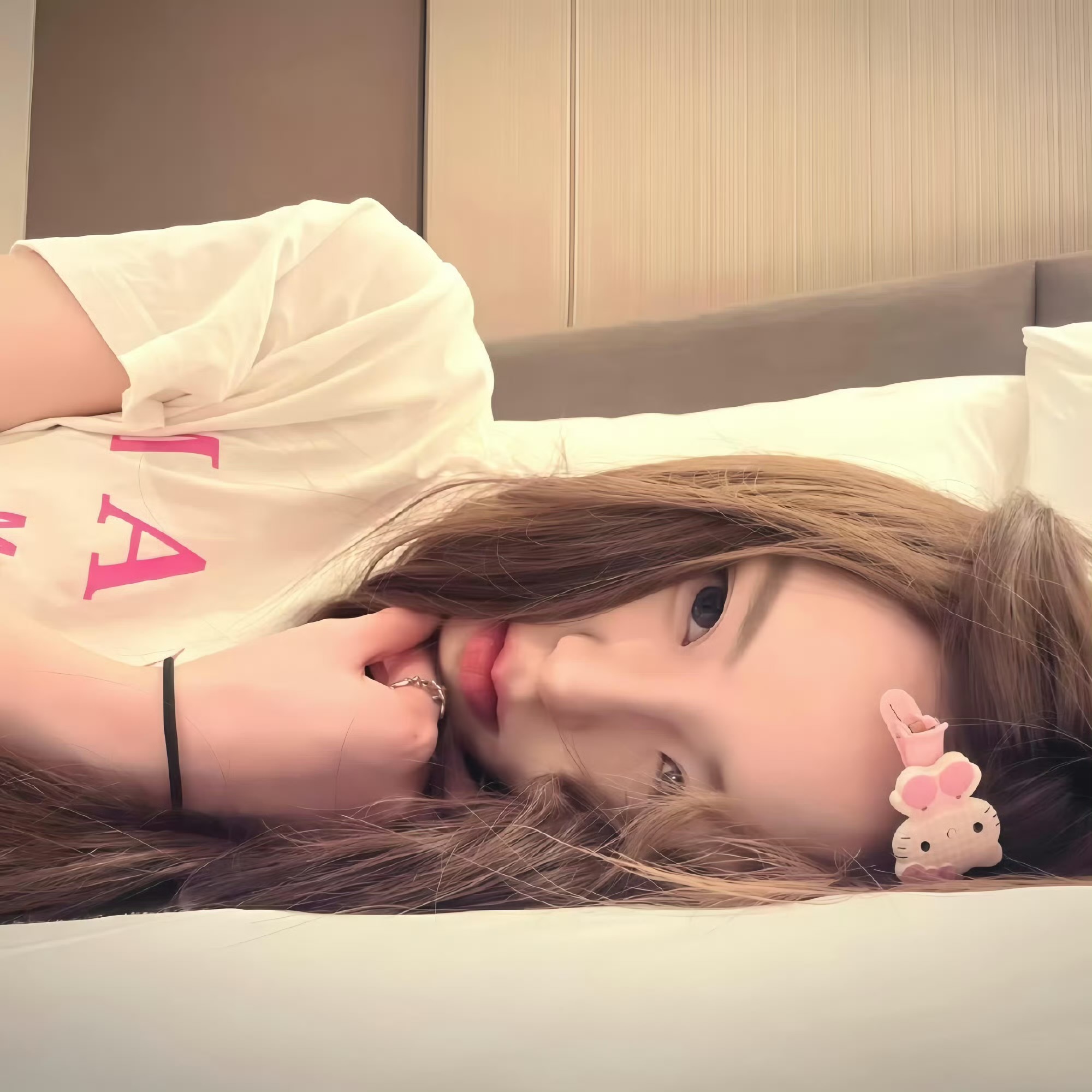 阿克苏伴游女生王思怡的资料