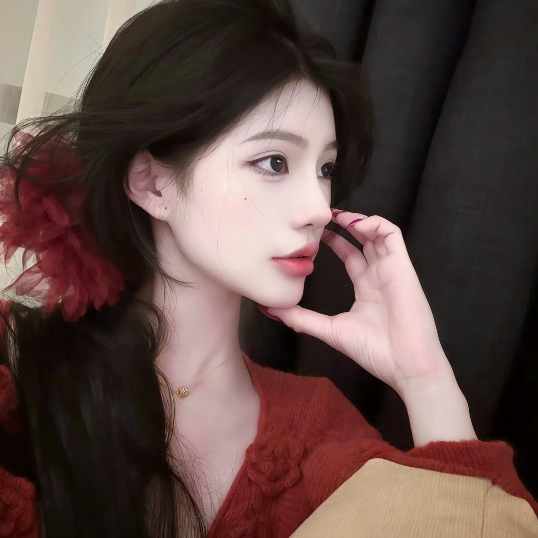 阿克苏伴游女生周雅雯的资料