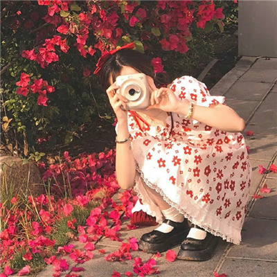 阿克苏伴游女生镇凝莲